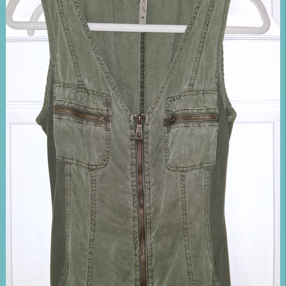 XCVI Green Jumpsuit with Lightweight Fabric - Picture 3 of 7